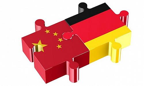 德國(guó)機(jī)器人巨頭KUKA面臨中國(guó)公司的收購(gòu)，德國(guó)汽車業(yè)也害怕了