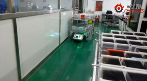 申能潛伏牽引型AGV在某光伏公司的應(yīng)用