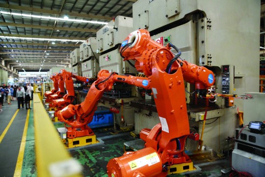 曾經(jīng)的改革“領(lǐng)頭羊”珠海 搶占機(jī)器人制造高地