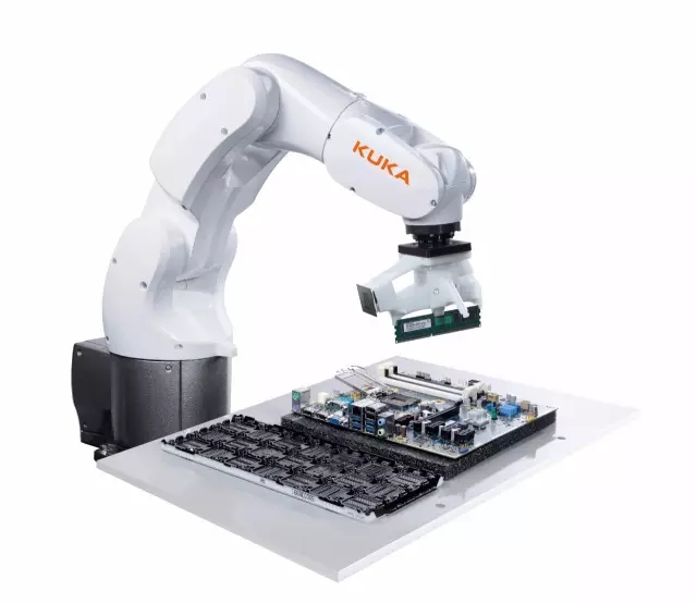 KUKA機器人：小空間 大作為