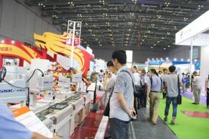 CIROS2016盛大開幕  廣州數(shù)控機器人閃耀登場