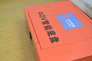 微型AGV智能底盤（可單獨遙控）