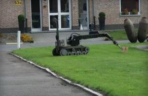 達(dá)拉斯警方用拆彈機(jī)器人擊斃犯罪嫌疑人