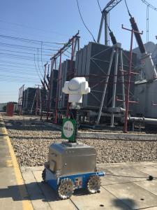 佛山供電研發(fā)出移動(dòng)式遠(yuǎn)程紅外監(jiān)測(cè)機(jī)器人