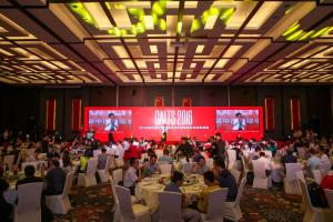 快倉(cāng)貨到人揀選解決方案，精益求精的智能化