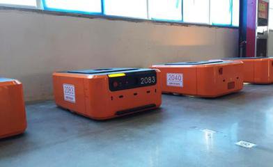 杭州跨境電商倉儲 用上本土機器人