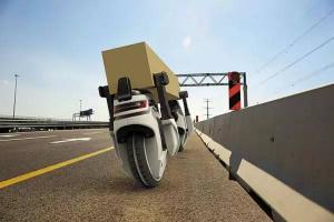 淺談無人駕駛送貨摩托車對(duì)叉車行業(yè)的啟示