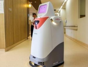 松下機(jī)器人進(jìn)入賓館 端茶倒水堪比女仆