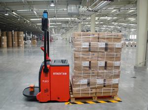 AGV小車：高效的物流自動化搬運工具