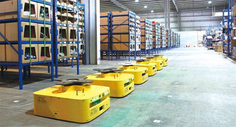 智能物流倉(cāng)儲(chǔ)機(jī)器人憑何受電商巨頭重用？