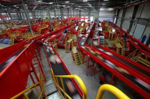 看行業(yè)巨頭如何用“黑科技”打造智能物流