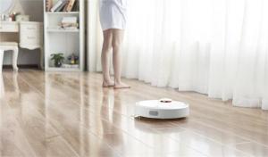 人工智能技術日新月異 服務機器人漸行漸近