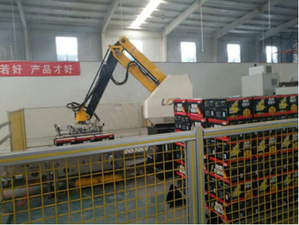 全國(guó)兩會(huì)催熱工業(yè)機(jī)器人