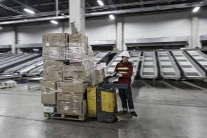 美媒：要買也要自己造 中國想主導機器人未來