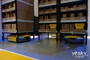 機(jī)器人助力智慧零售 蘇寧亮相CE China展會(huì)