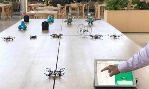 蘋果編程教學(xué)應(yīng)用Swift Playgrounds即將更新，可教用戶如何控制機(jī)器人