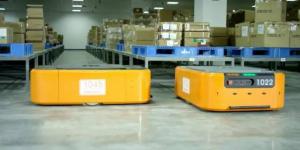  ?？禉C(jī)器人智能倉(cāng)儲(chǔ)系統(tǒng)助力工業(yè)智造升級(jí)