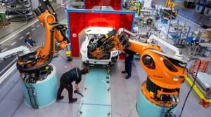 庫(kù)卡CEO：將與美的聯(lián)手開發(fā)個(gè)人助理機(jī)器人