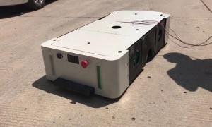 致用智能：讓物流更高效，做穩(wěn)定性的智能倉(cāng)儲(chǔ)機(jī)器人