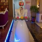 赫瓦 送餐機(jī)器人