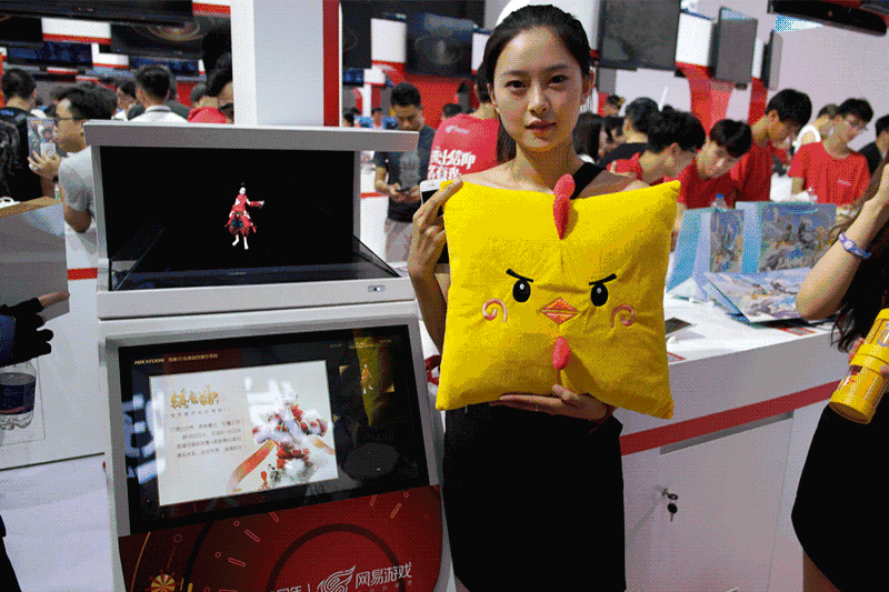 全息顯示超養(yǎng)眼 | ?？低曋W(wǎng)易游戲的ChinaJoy之旅