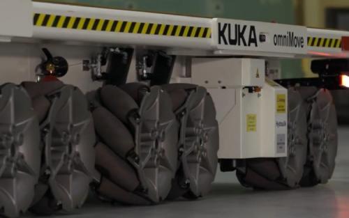 工廠里的機(jī)器人，如何做到自動(dòng)駕駛和零半徑轉(zhuǎn)彎？