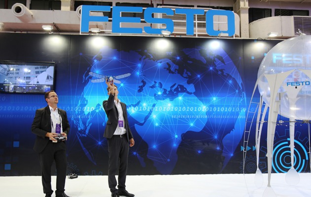 世界機(jī)器人大會(huì)看亦莊：機(jī)器人巨頭扎堆來(lái)落戶