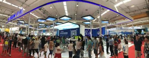 直擊現(xiàn)場|新松攜多款酷炫科技亮相世界機器人大會