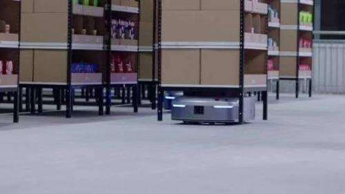 物流再升級，高科技機(jī)器人替你忙不停