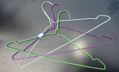 壕！ 美國(guó)衣架廠(chǎng)也用機(jī)器人