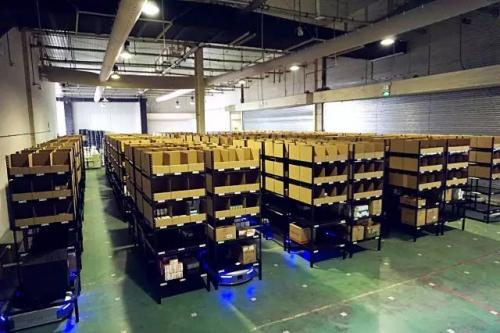 國(guó)藥物流機(jī)器人倉(cāng)庫(kù)大曝光！