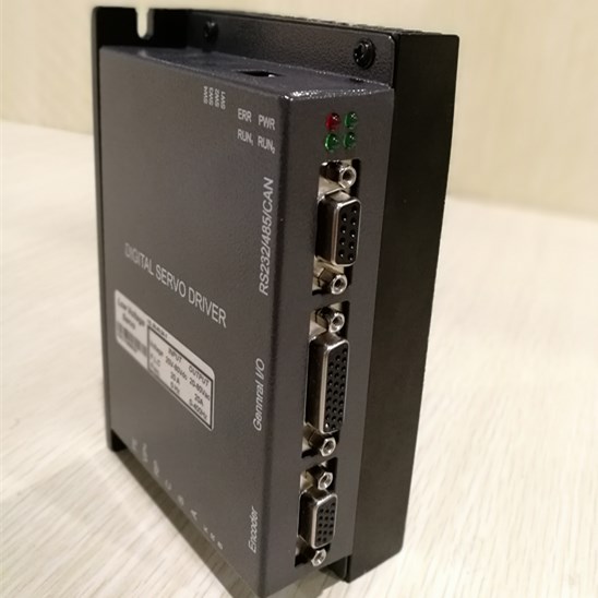 同毅IXL系列低壓伺服驅(qū)動器