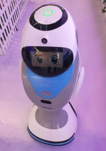 機器人行走導(dǎo)航 突破室內(nèi)室外無障礙行走瓶頸