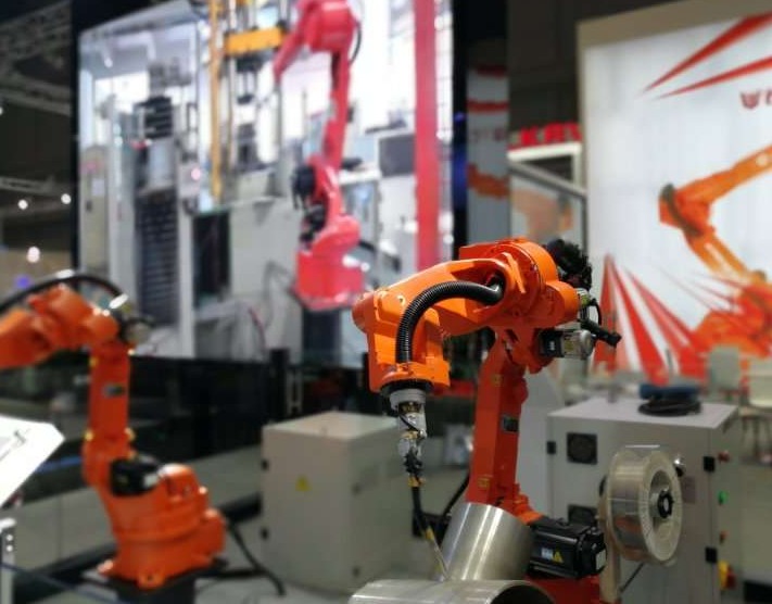 孤芳不自賞！錢江機(jī)器人攜眾多機(jī)器人發(fā)力中國市場 ——訪錢江機(jī)器人營銷總監(jiān)王永貴先生