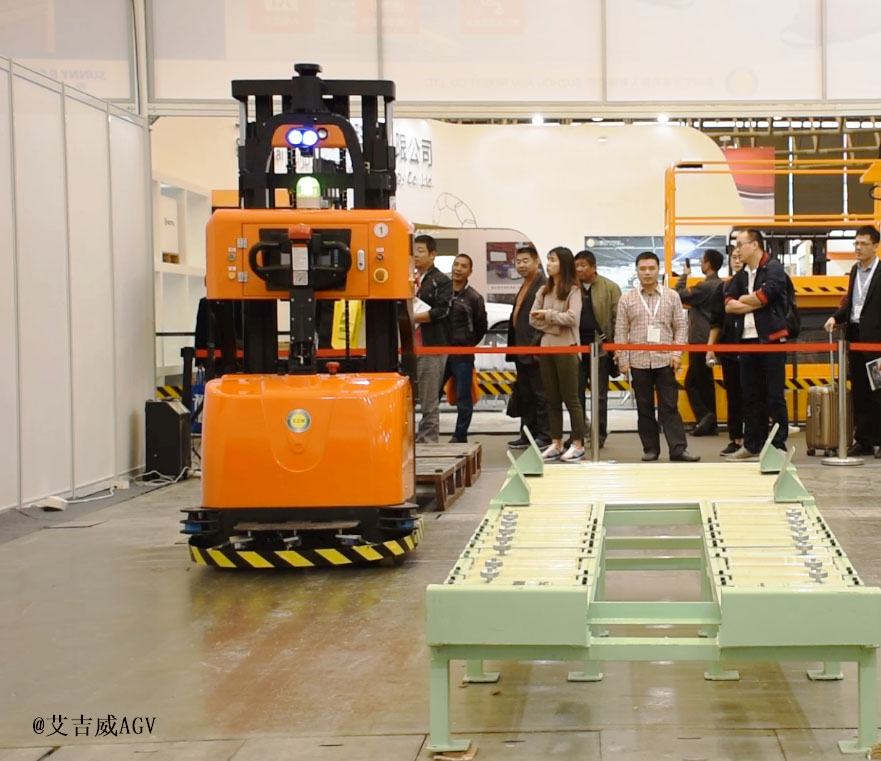 艾吉威：人工智能時代，AGV不怕“碰瓷”