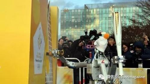 平昌冬奧會(huì)使用機(jī)器人傳遞圣火