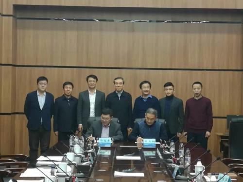 中德（沈陽）高端裝備制造產(chǎn)業(yè)園與青島海通機(jī)器人順利舉行項(xiàng)目投資協(xié)議簽署儀式！