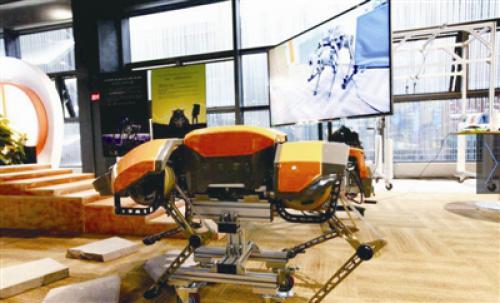 轉(zhuǎn)型還是堅(jiān)持？這是不少程序員每天都在權(quán)衡的事 人工智能人才奇缺的背后是企業(yè)搶人大戰(zhàn)