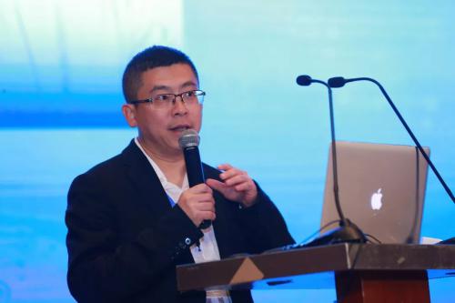 ?？低曅缕钒l(fā)布，書(shū)寫(xiě)機(jī)器視覺(jué)新篇章