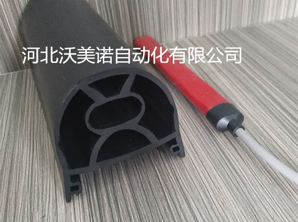 AGV安全觸邊特型機(jī)器人安全防護(hù)AGV防撞條