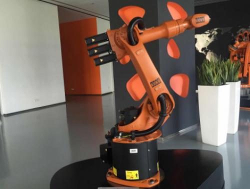 順德工廠今年四季度投產(chǎn)， 庫(kù)卡要在2020年前成中國(guó)機(jī)器人制造第一