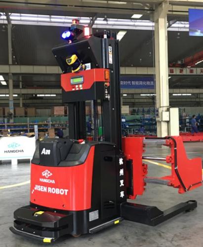 杭叉無人駕駛AGV，又推新品利器