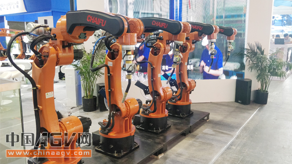 千奇百怪的機(jī)器人來(lái)了！快來(lái)圍觀