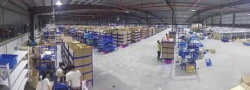 馬路創(chuàng)新：居家家華南庫揀選項目單倉部署135臺AGV