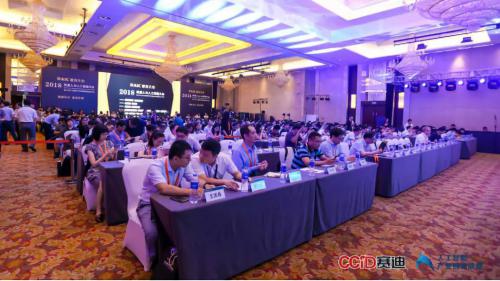 動態(tài) | 速感科技獲智能服務(wù)機(jī)器人專業(yè)委員會首批成員，助力人工智能產(chǎn)業(yè)創(chuàng)新