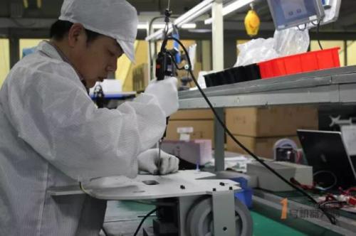 步科實現(xiàn)機器人底盤的模塊化運作，讓機器人組裝更便捷