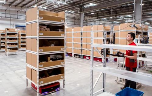 亞洲一號(hào)全國(guó)“尋人”，京東物流CEO王振輝：攜手一流高校造就一流人才