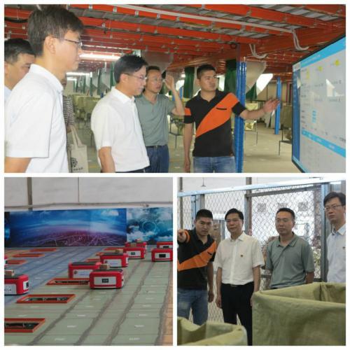 江西郵政速遞領(lǐng)導(dǎo)視察三維通機(jī)器人分揀項(xiàng)目