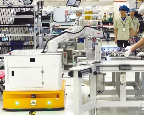 專家傳真－工業(yè)機(jī)器人智慧升級(jí)