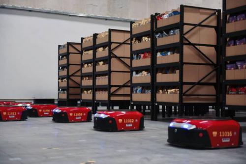 備戰(zhàn)818 國(guó)美AGV機(jī)器人倉落地廣州天津